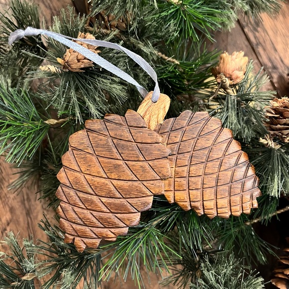 NEW! Pine Cones - Double-sided Wood Intarsia Christmas Tree Ornament SET OF 6 - Picture 2 of 4